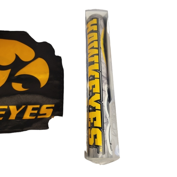Iowa Hawkeyes Fathead Sticker Package & Car Auto Window Flag Home Auto Decor - Picture 12 of 12